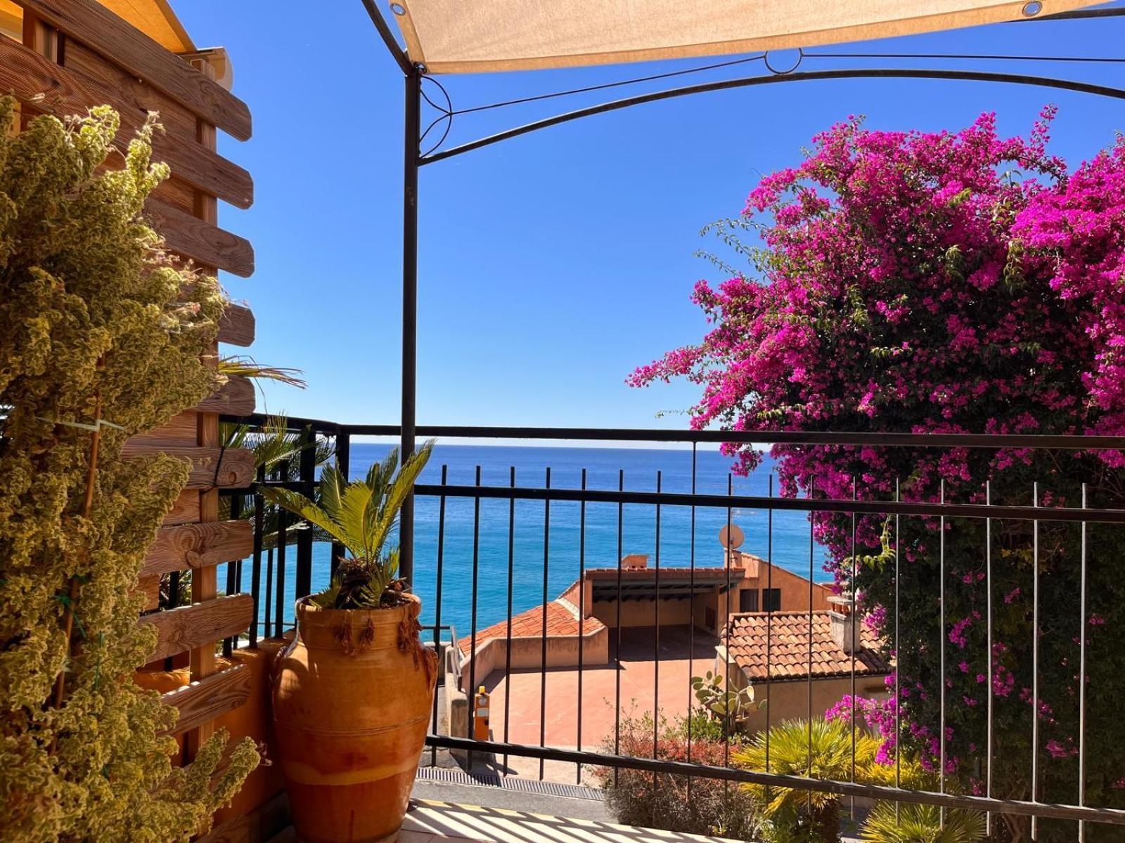 Lo Scoglio Apartment فاريغوتي المظهر الخارجي الصورة