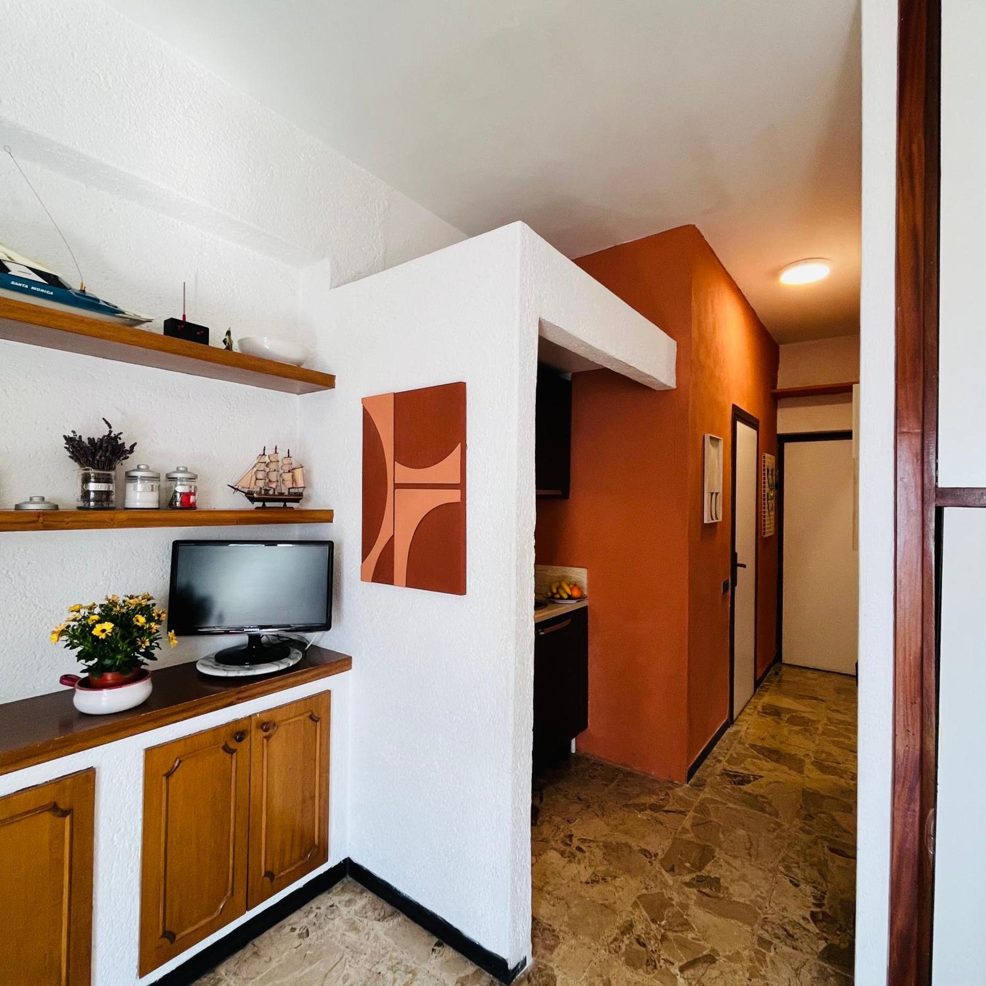 Lo Scoglio Apartment فاريغوتي المظهر الخارجي الصورة